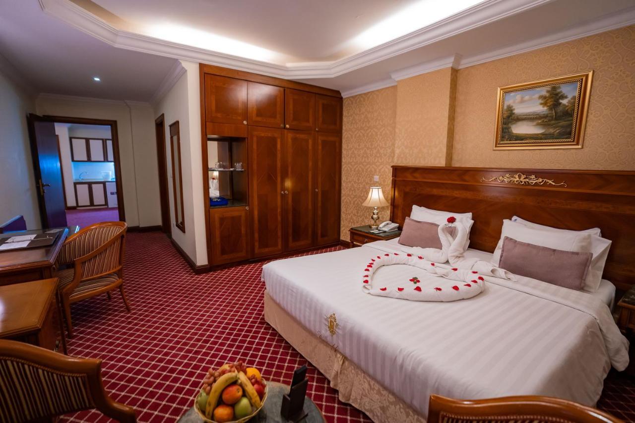 Royal Casablanca Hotel Джеда Екстериор снимка
