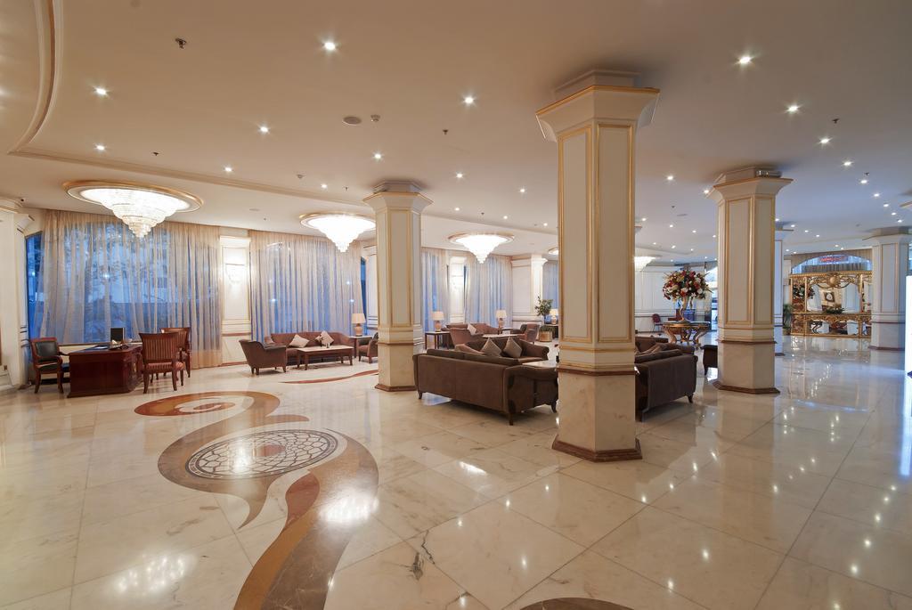 Royal Casablanca Hotel Джеда Екстериор снимка