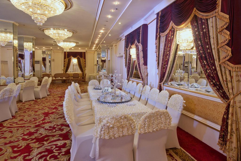 Royal Casablanca Hotel Джеда Екстериор снимка
